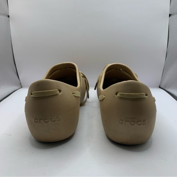 Crocs Tilda Dutch Clog Womens Size 6  Tie Lightweight Shoe EUC RARE - Picture 3 of 6